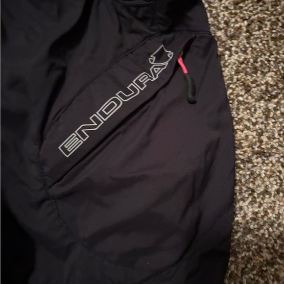 ENDURA Hummvee Lite Women’s Mountain Bike Shorts XS - Picture 3 of 7